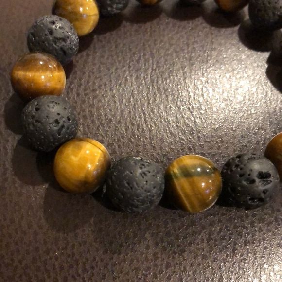 Tigers Eye, Lava and Sterling Silver Bracelet - Picture 4 of 12